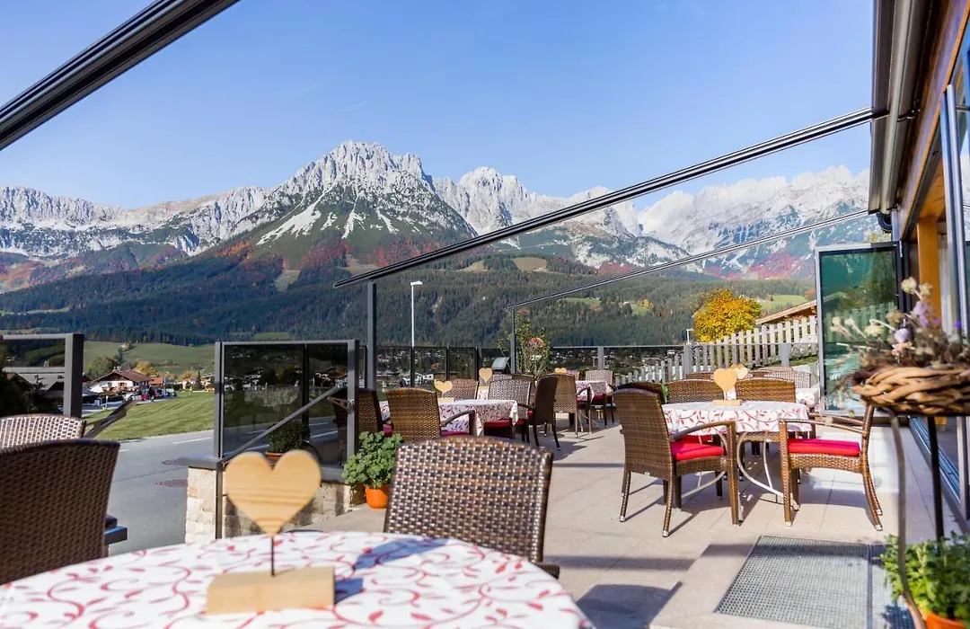 Cafe-Restaurant Bettina-1